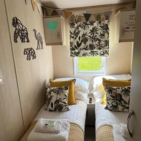 Flossy's @ Flamingo Land Kamp alanı *